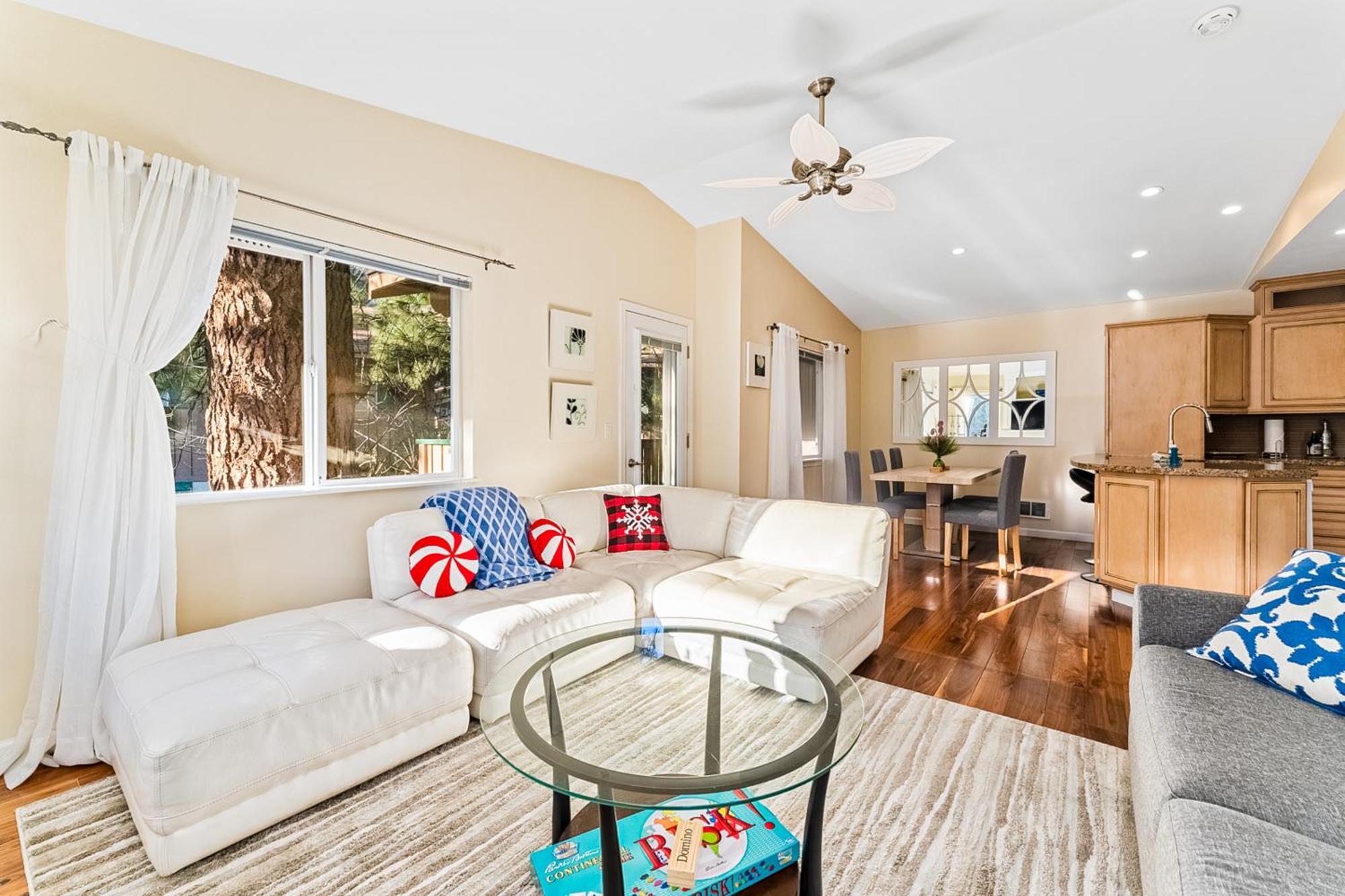 ליבנוורת' Alpine Chalet מראה חיצוני תמונה